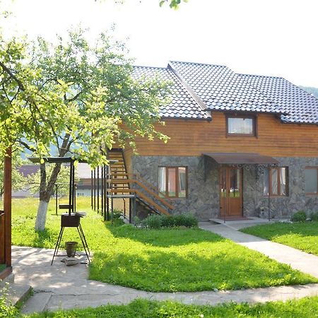 Apartamento Rosinka Yaremche Exterior foto