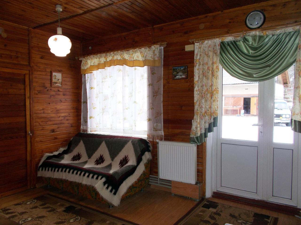 Apartamento Rosinka Yaremche Exterior foto